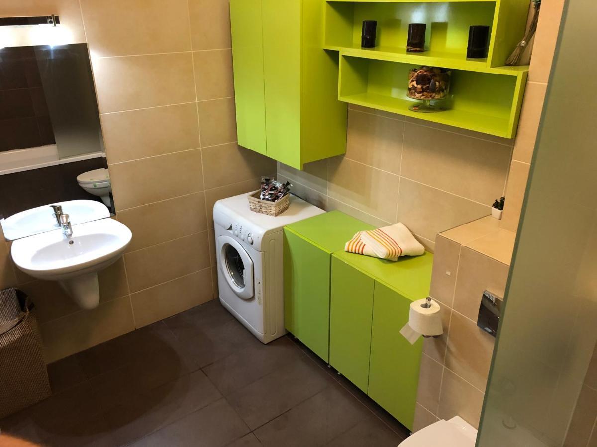 Mivardomi Accommodation Клуж-Напока Екстериор снимка